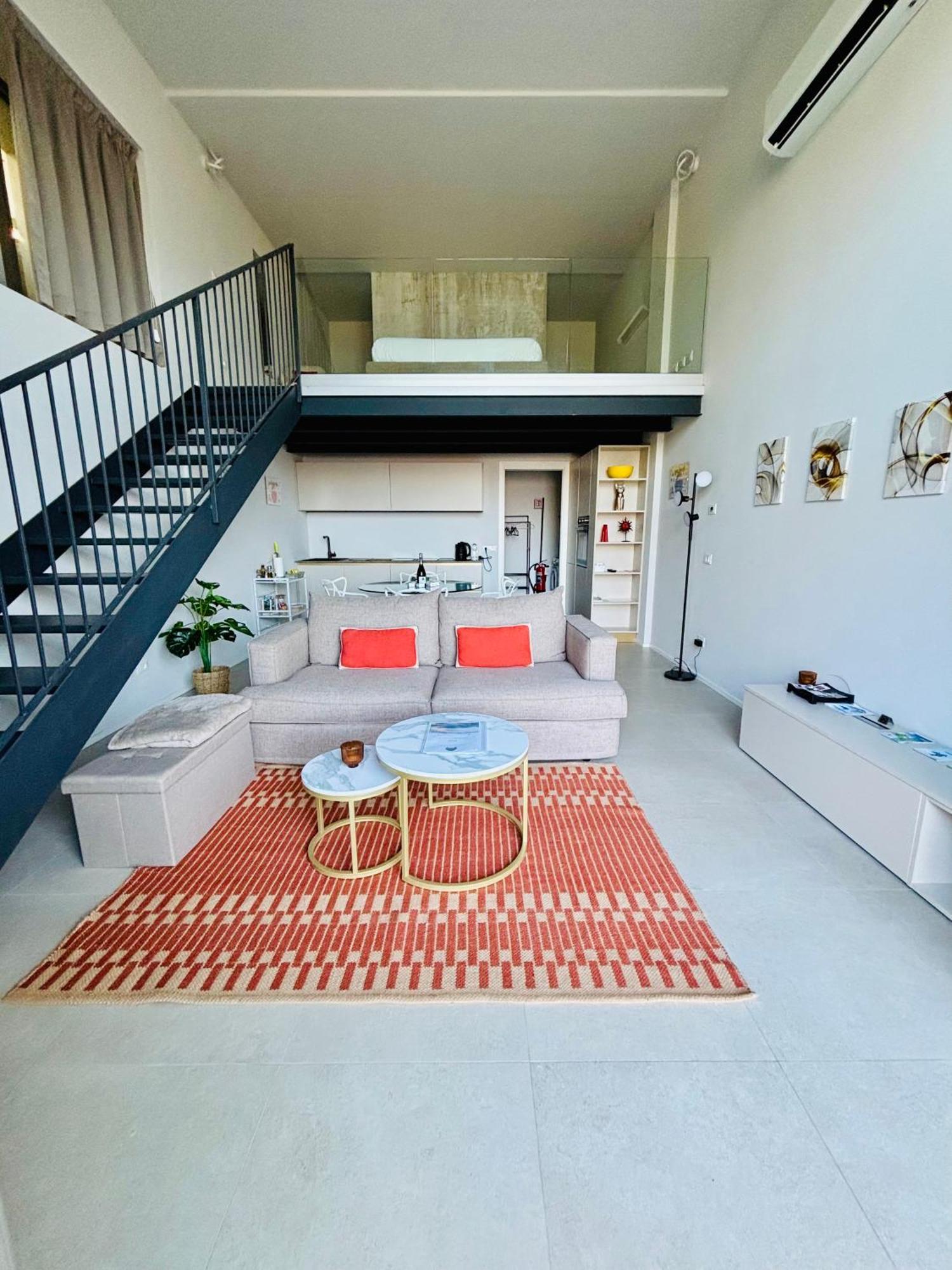 סטרסה Panorama Loft Apartments מראה חיצוני תמונה